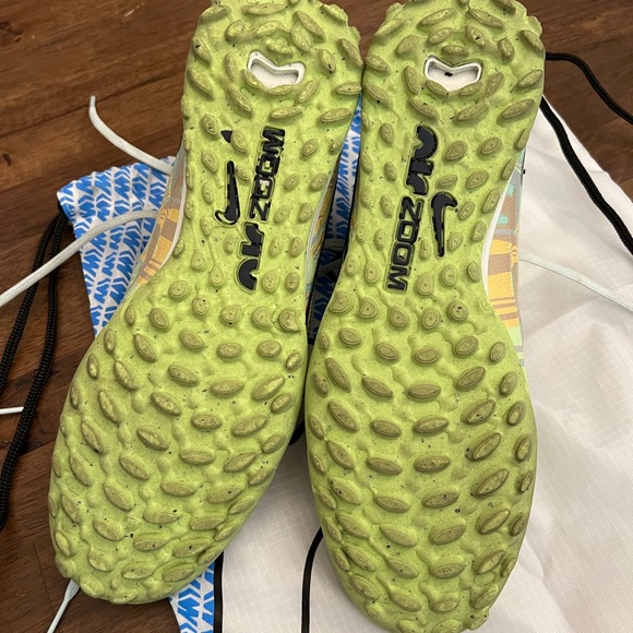 Men’s size 10 Nike Air Superfly Elite 9 Indoor Soccer Shoes - Picture 10 of 10